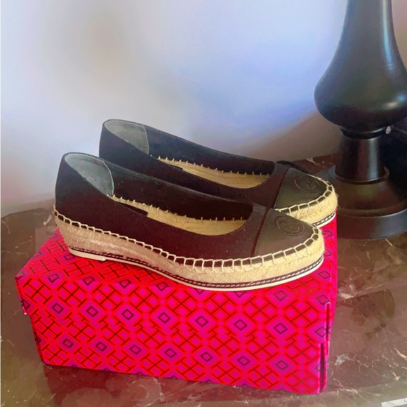 Women sandals like new - Picture 3 of 4